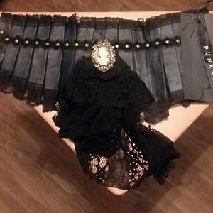 Unisex chocker w/ cameo